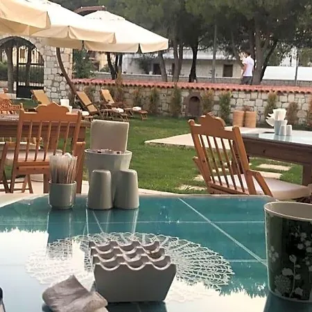 Kerme Ottoman Alacati Hotel
